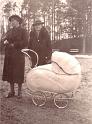 Winter 1940 - Ich im Kinderwagen